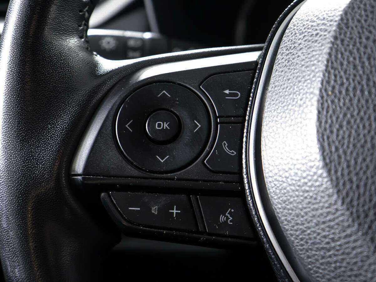 Купить Toyota RAV4, 2019, 40 690 км, фото №17