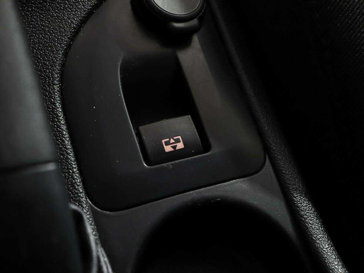 Купить Peugeot 308, 2010, 143 391 км, фото №17