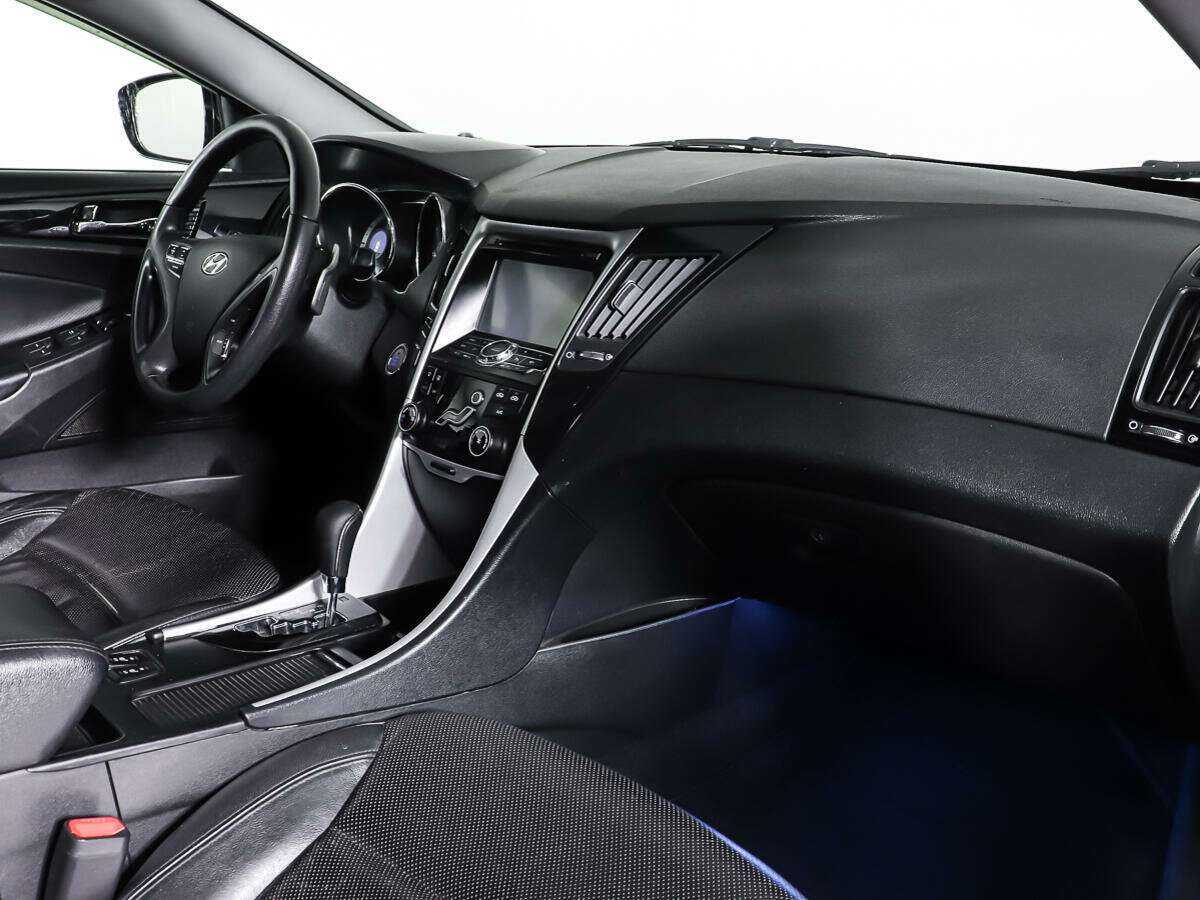 Купить Hyundai Sonata, 2011, 160 155 км, фото №9
