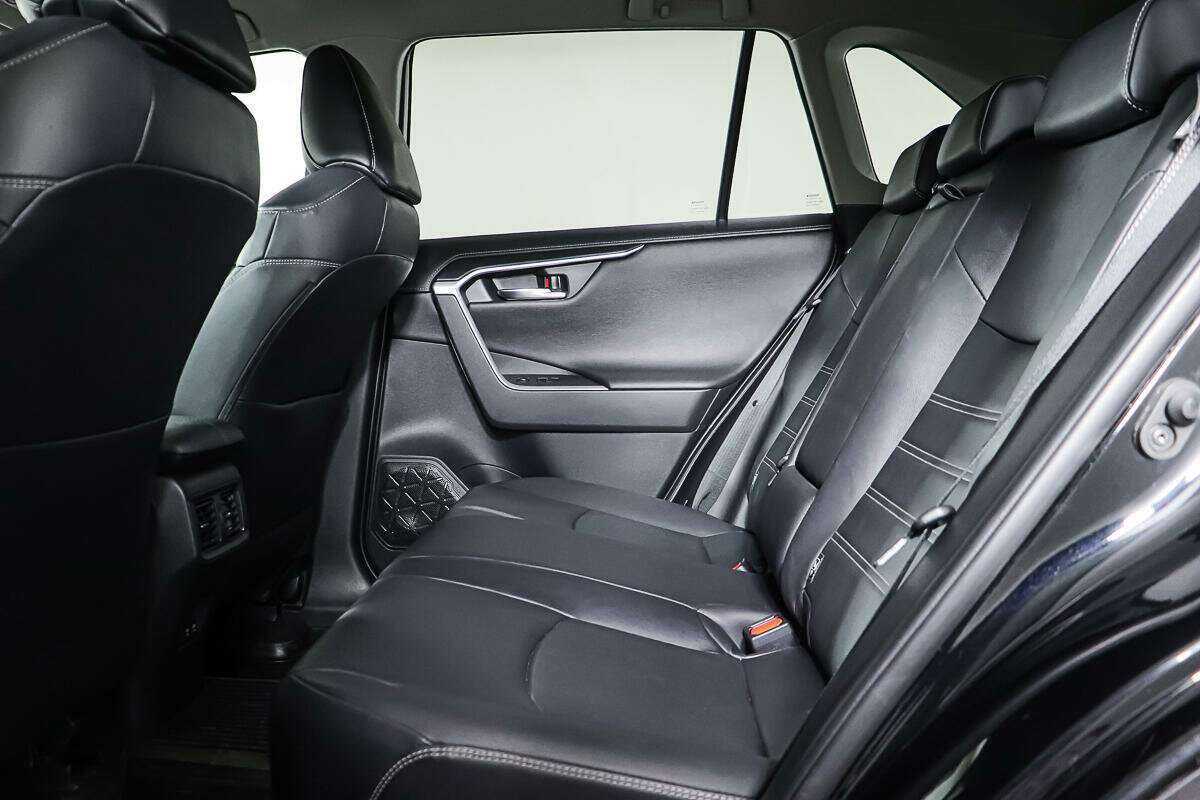 Купить Toyota RAV4, 2020, 34 800 км, фото №10