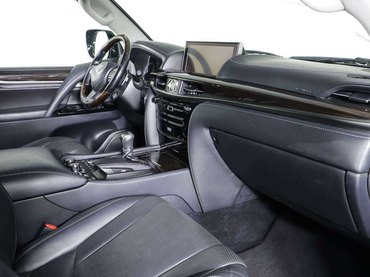 Купить Lexus LX 450d, 2015, 156 200 км, фото №9