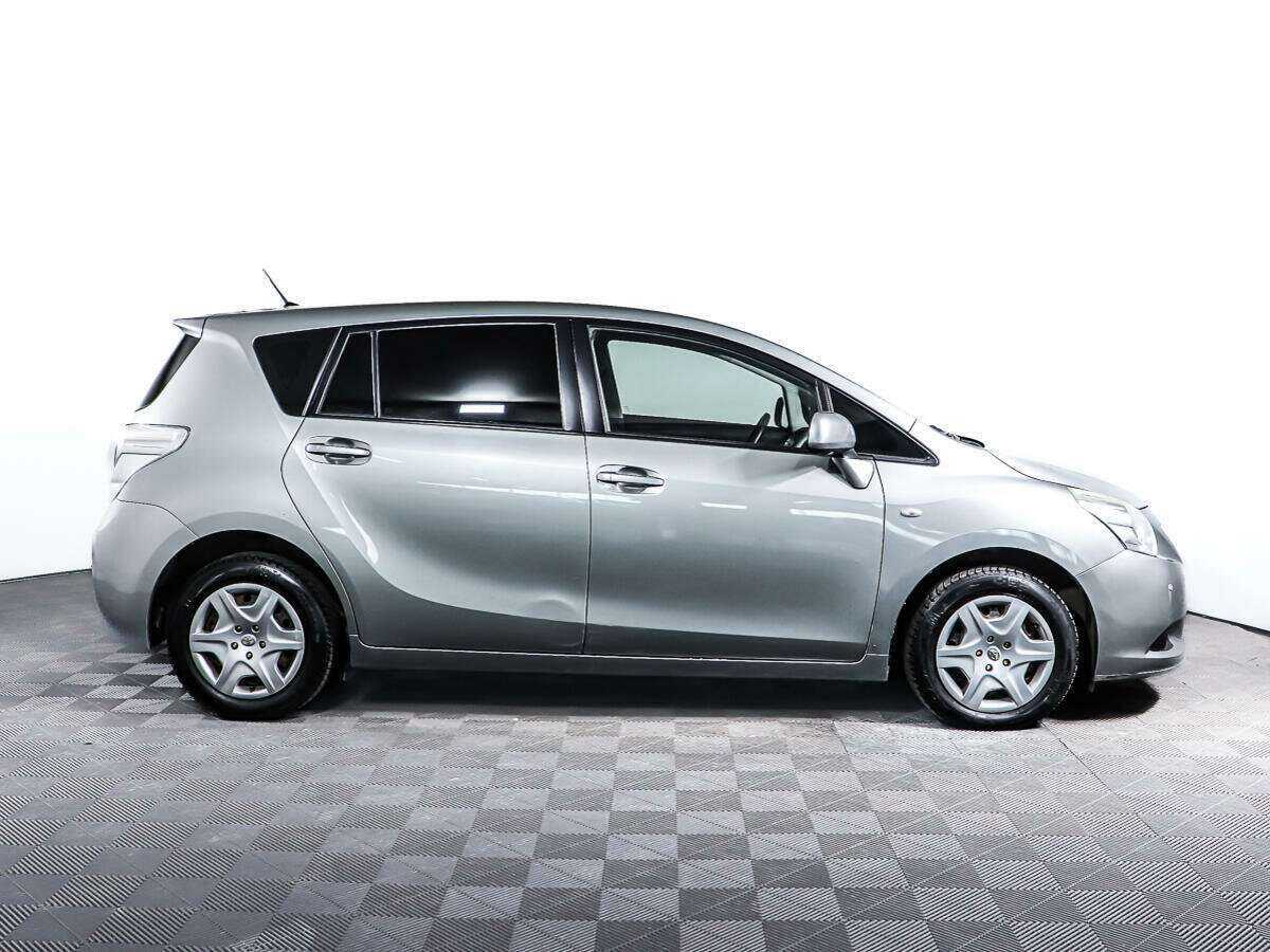 Купить Toyota Verso, 2011, 193 855 км, фото №4