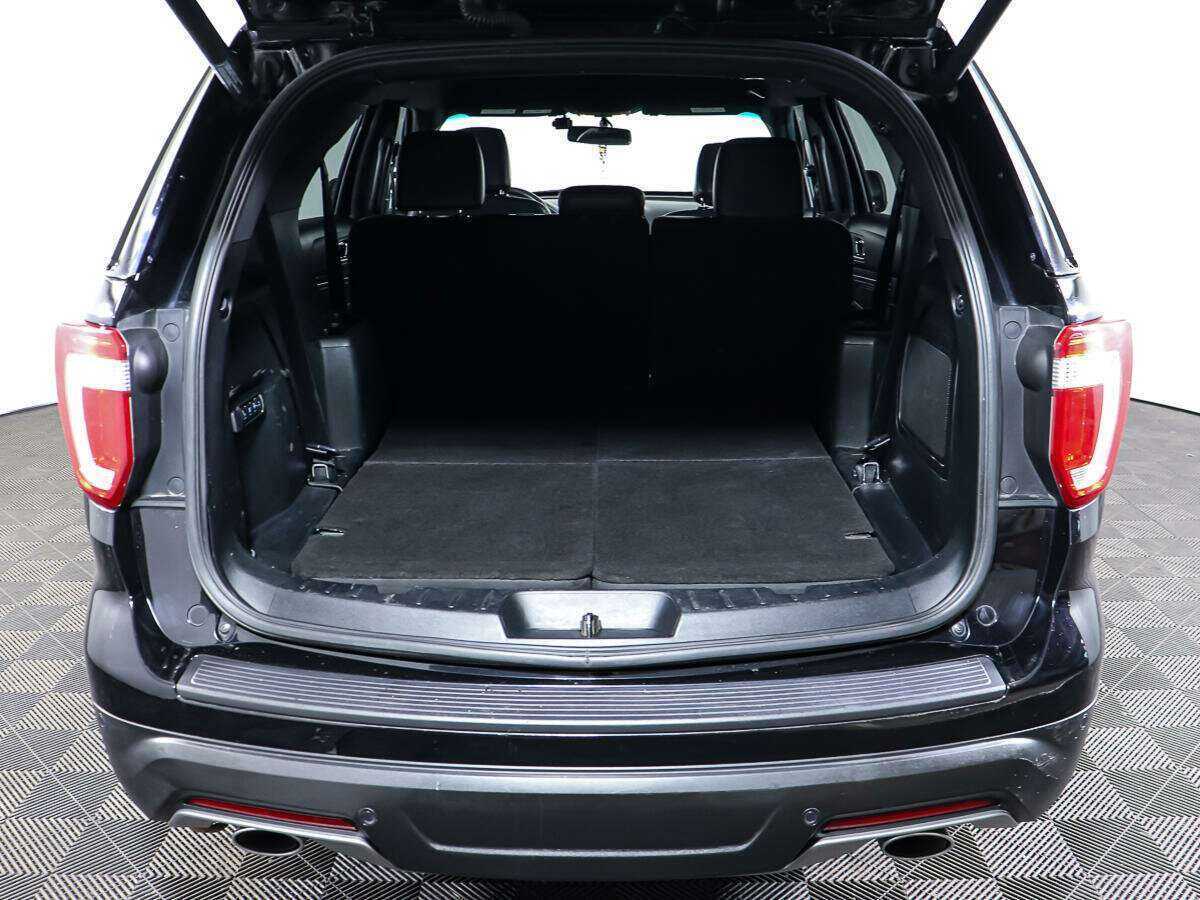 Купить Ford Explorer, 2018, 121 019 км, фото №9