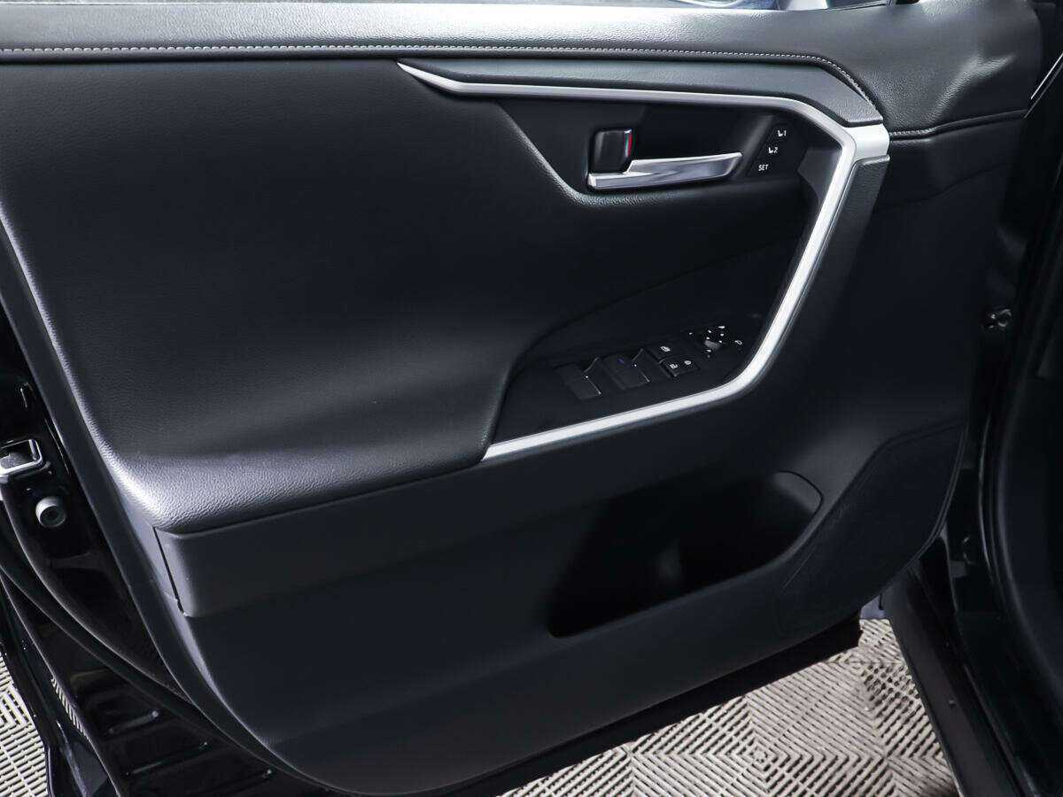 Купить Toyota RAV4, 2019, 39 902 км, фото №14