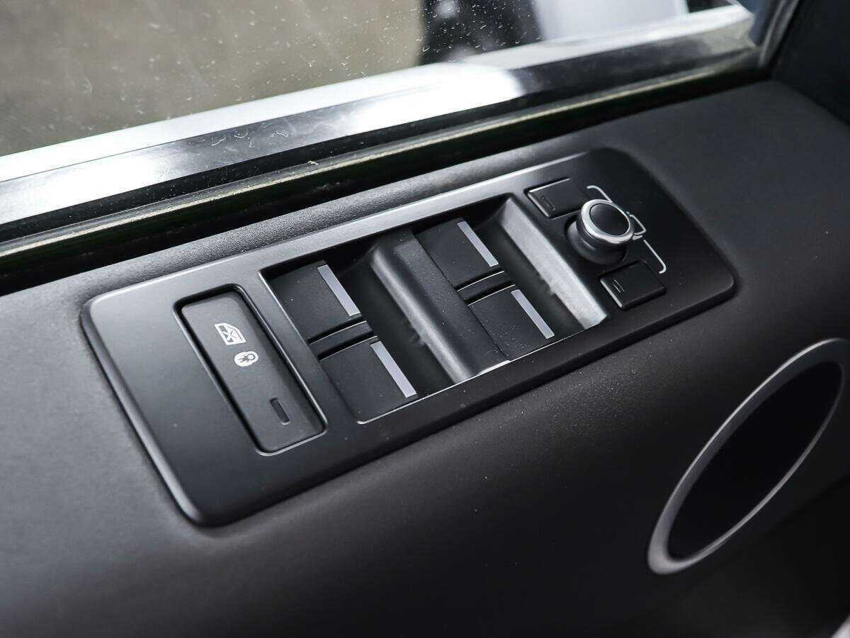 Купить Land Rover Discovery, 2018, 103 000 км, фото №19