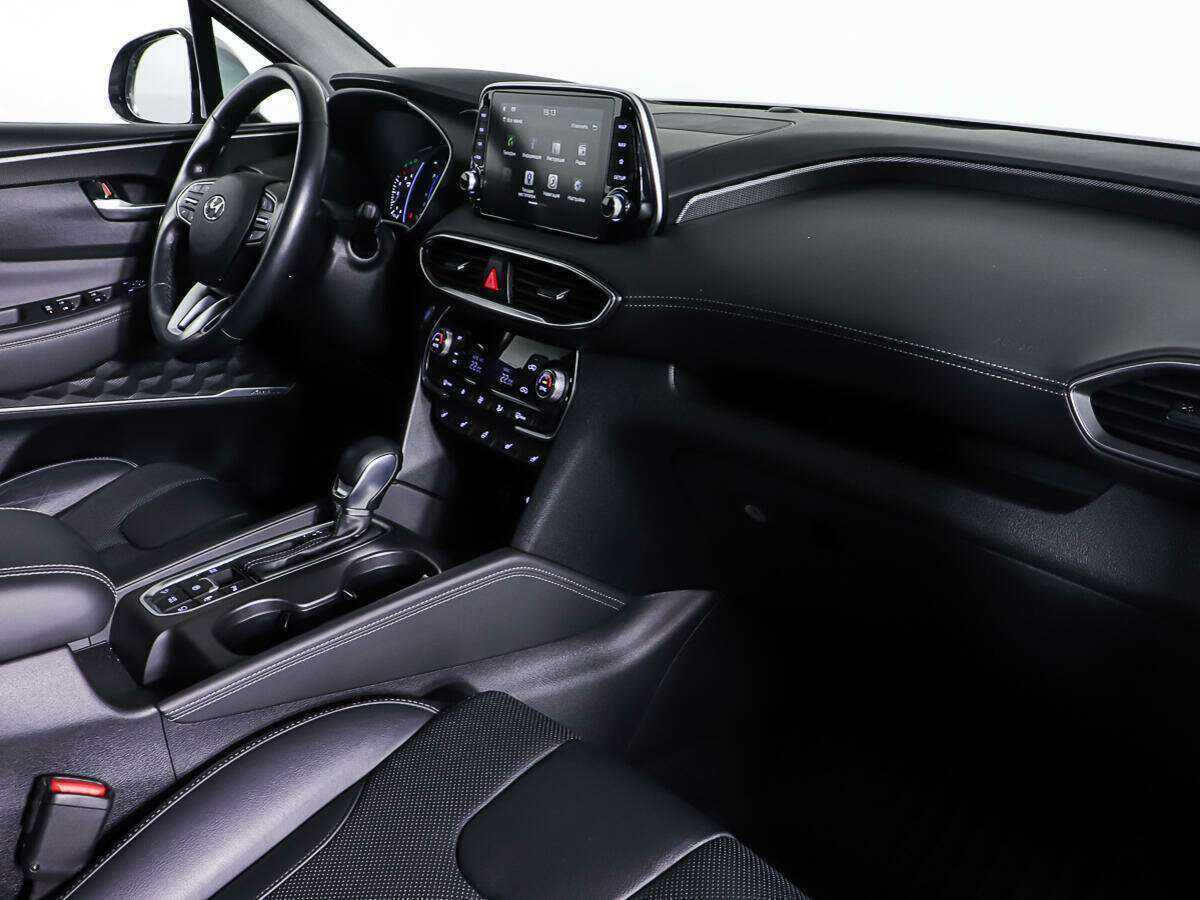 Купить Hyundai Santa Fe, 2020, 39 976 км, фото №9