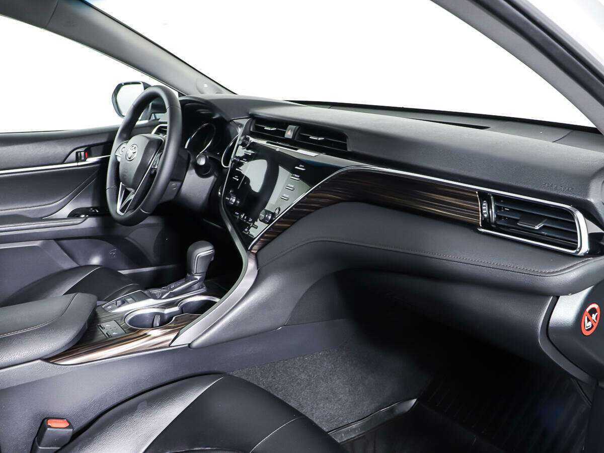 Купить Toyota Camry, 2018, 92 839 км, фото №9