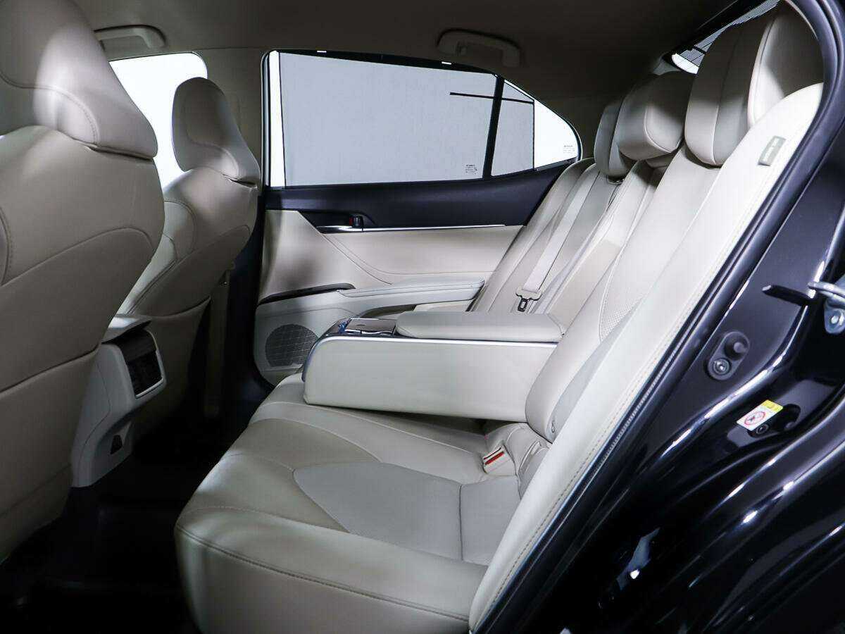 Купить Toyota Camry, 2018, 63 776 км, фото №12