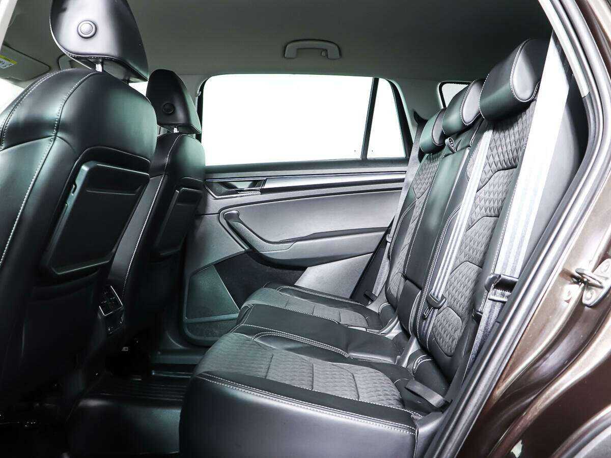 Купить Skoda Kodiaq, 2017, 235 643 км, фото №10