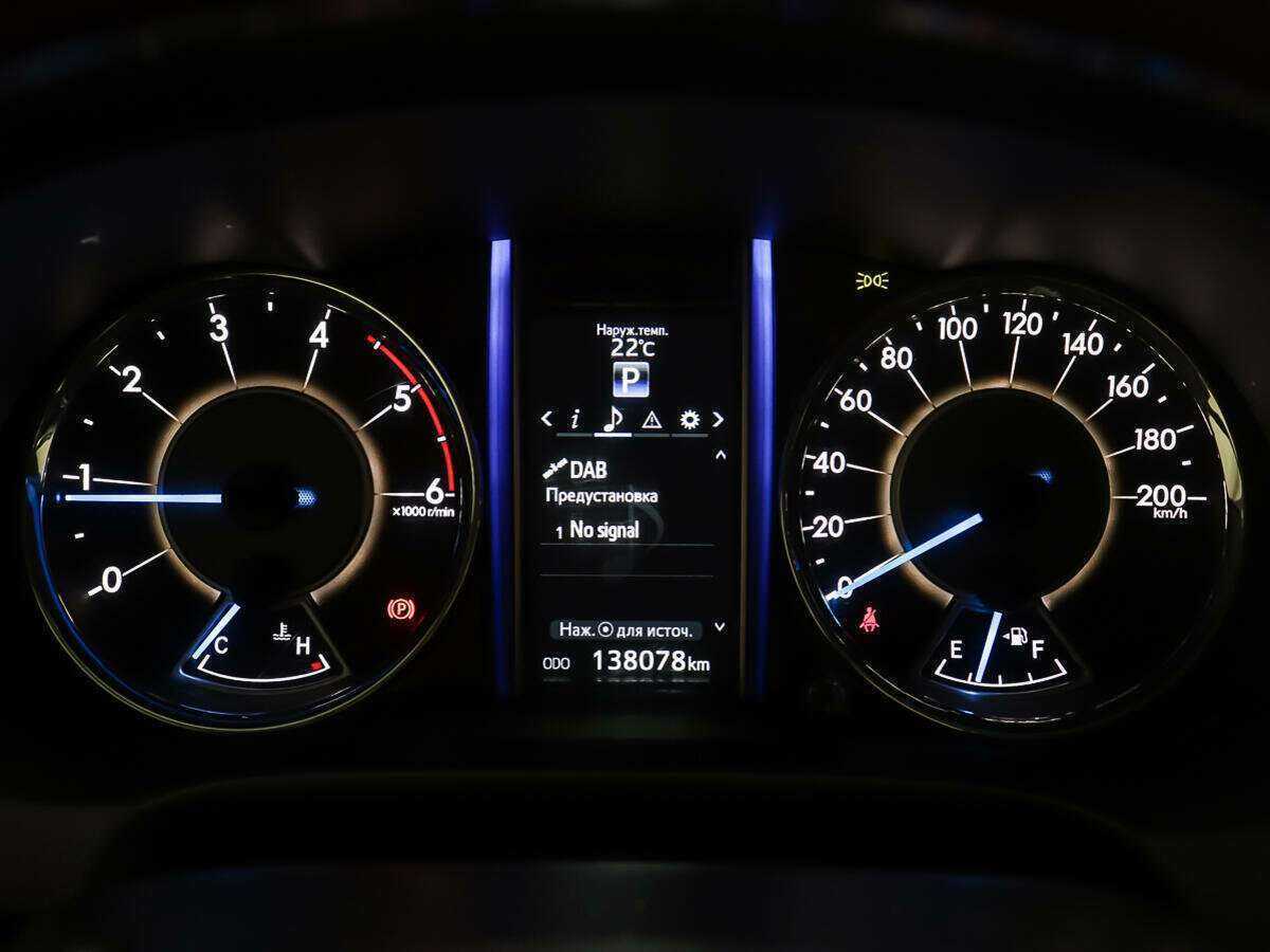 Купить Toyota Fortuner, 2017, 137 851 км, фото №13