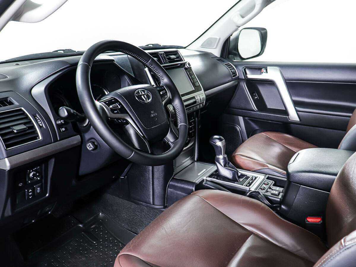Купить Toyota Land Cruiser Prado, 2017, 77 000 км, фото №11