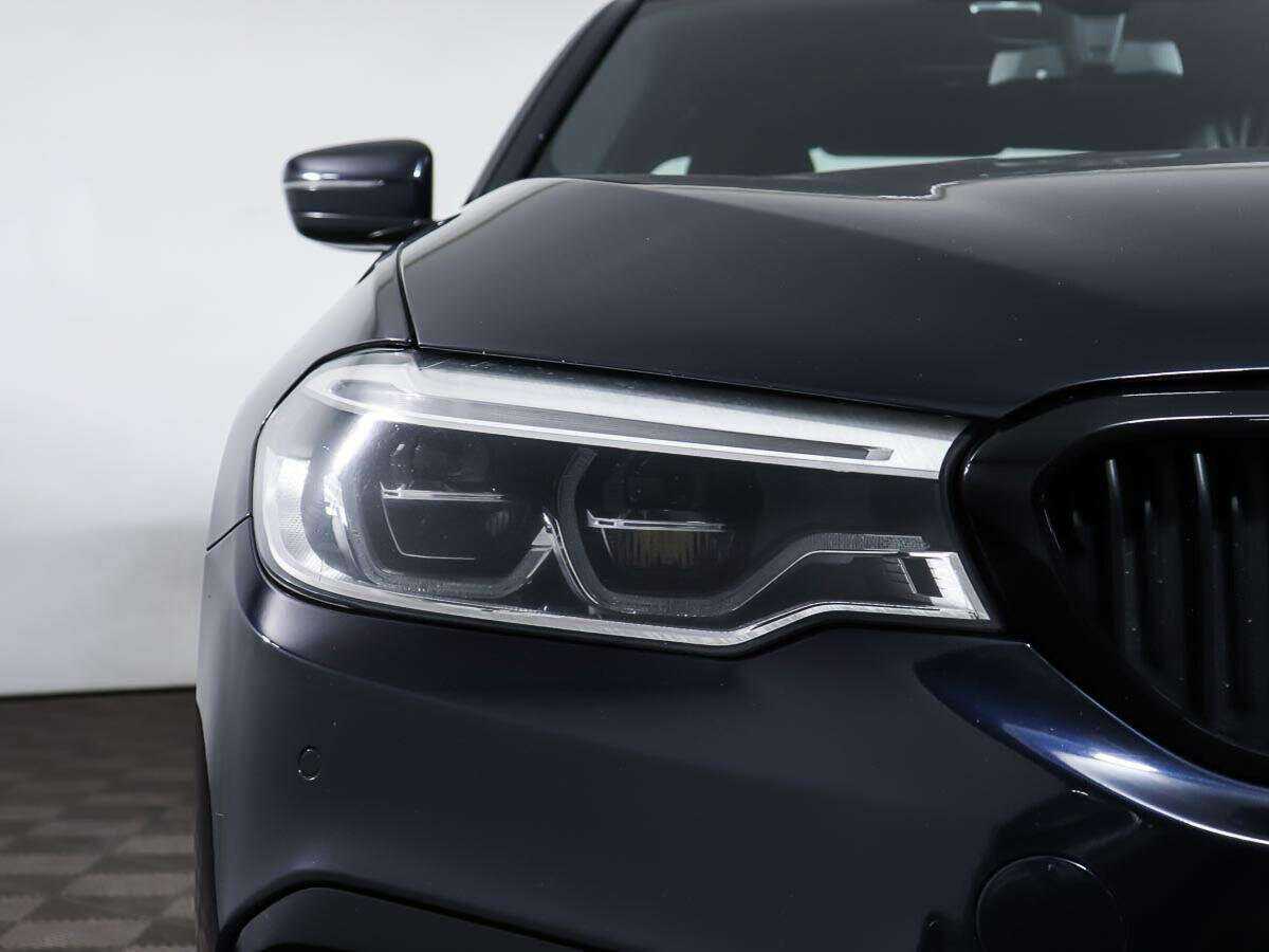 Купить BMW 5 серии 530d xDrive, 2017, 122 372 км, фото №30