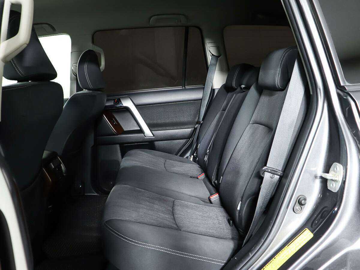 Купить Toyota Land Cruiser Prado, 2015, 107 000 км, фото №10