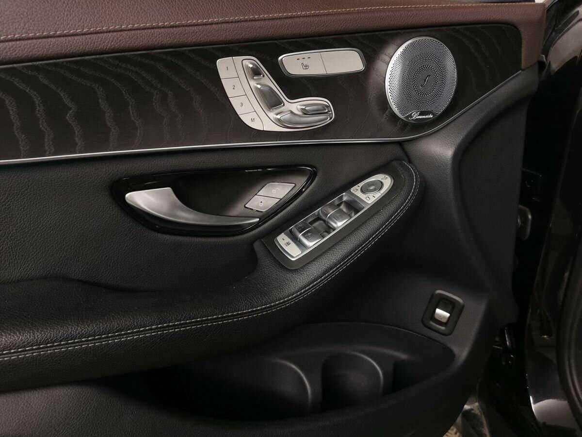 Купить Mercedes-Benz GLC Coupe 250 d, 2018, 50 808 км, фото №16