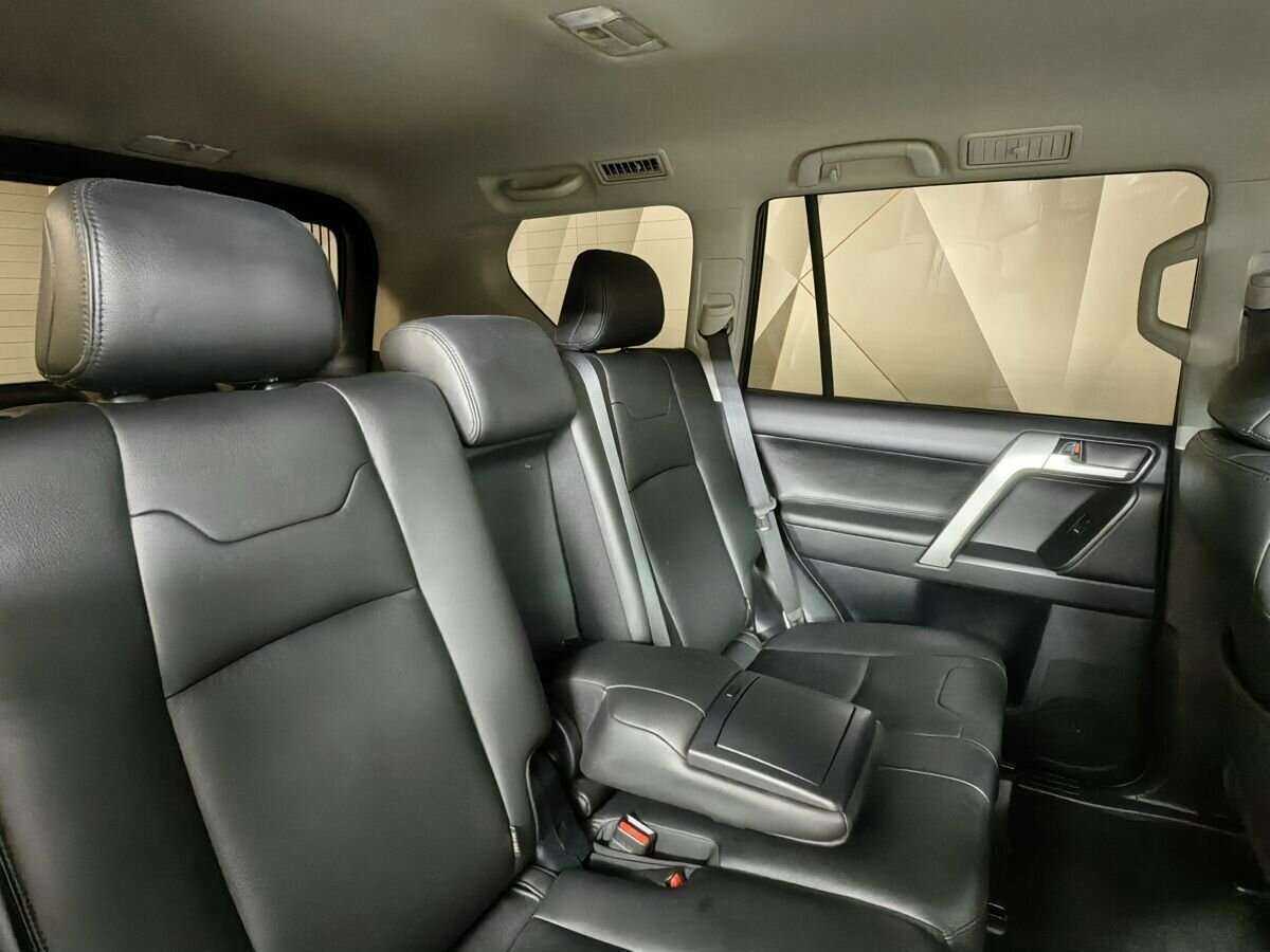 Купить Toyota Land Cruiser Prado, 2020, 111 483 км, фото №13