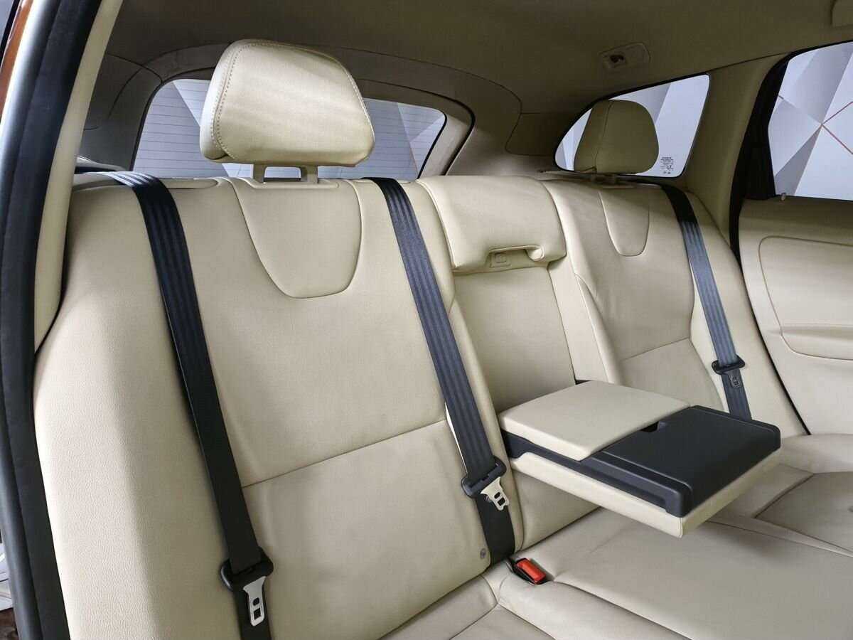 Купить Volvo XC60, 2015, 93 180 км, фото №14