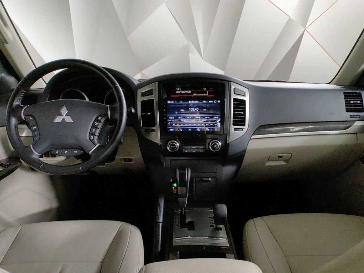 Купить Mitsubishi Pajero, 2021, 20 030 км, фото №10