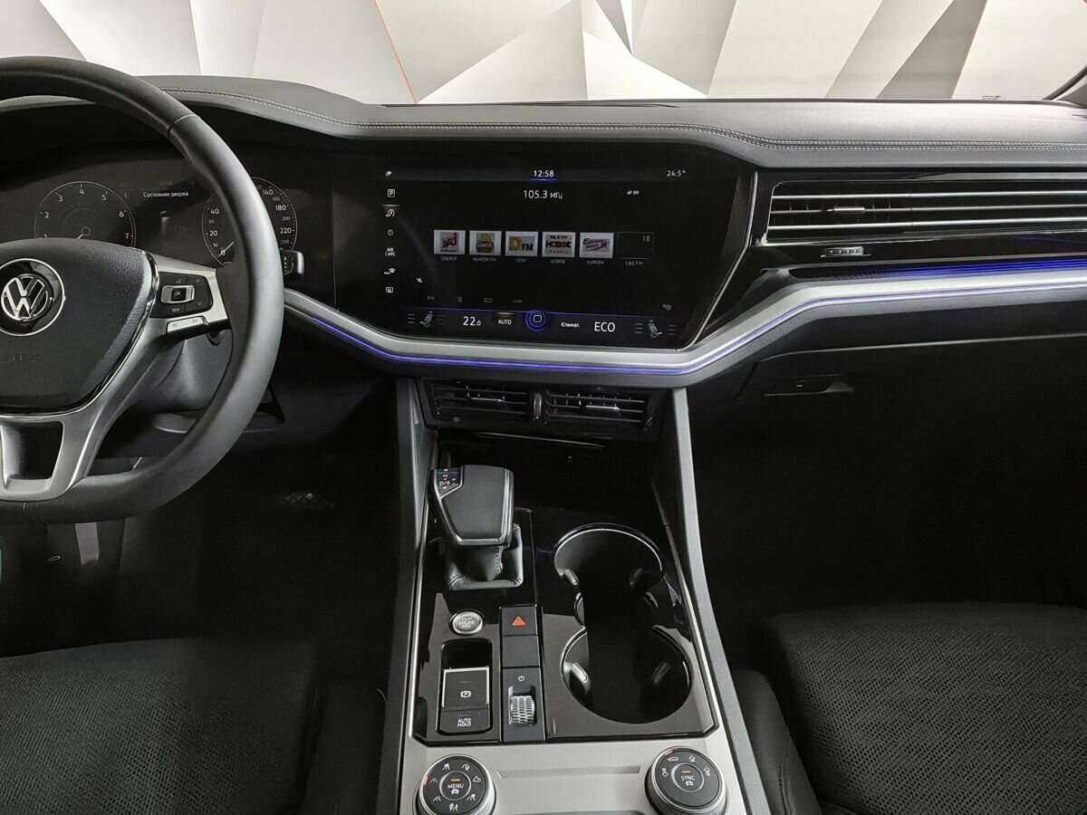 Купить Volkswagen Touareg, 2019, 72 000 км, фото №11