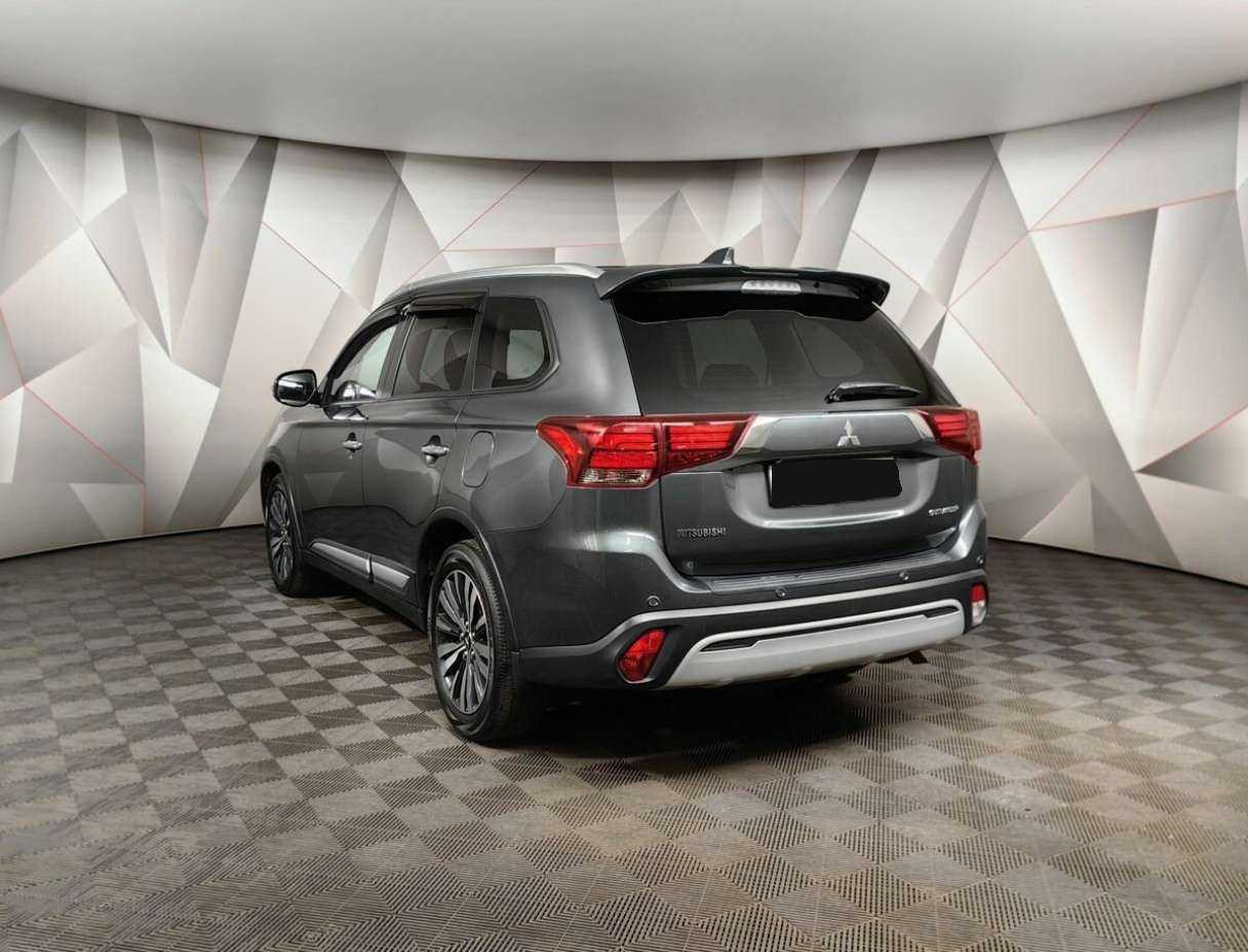 Купить Mitsubishi Outlander, 2019, 62 238 км, фото №4
