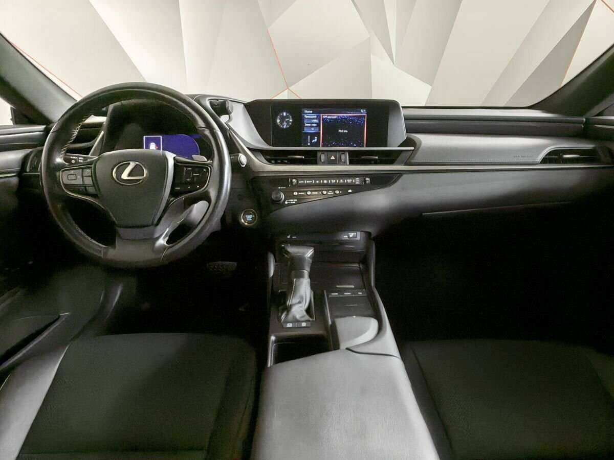 Купить Lexus ES 200, 2019, 96 750 км, фото №10