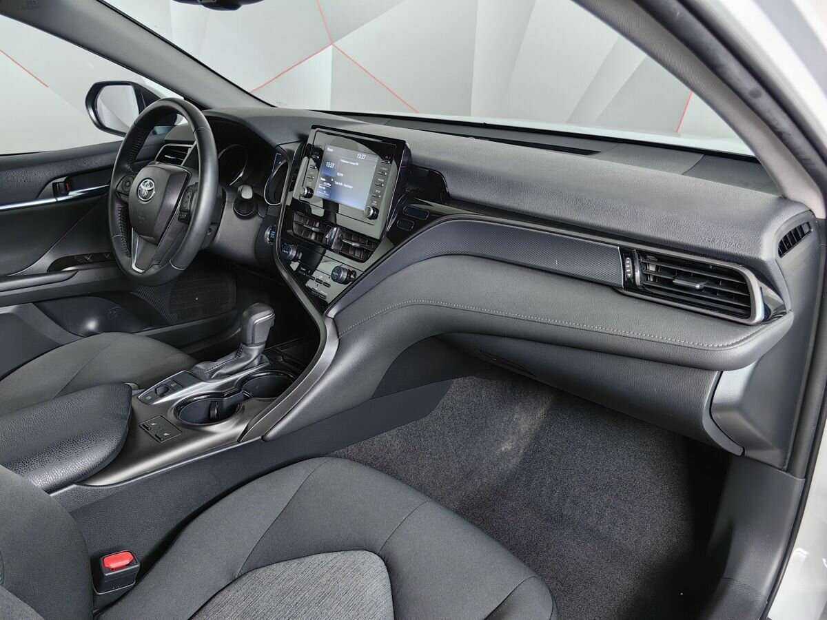 Купить Toyota Camry, 2021, 63 085 км, фото №9