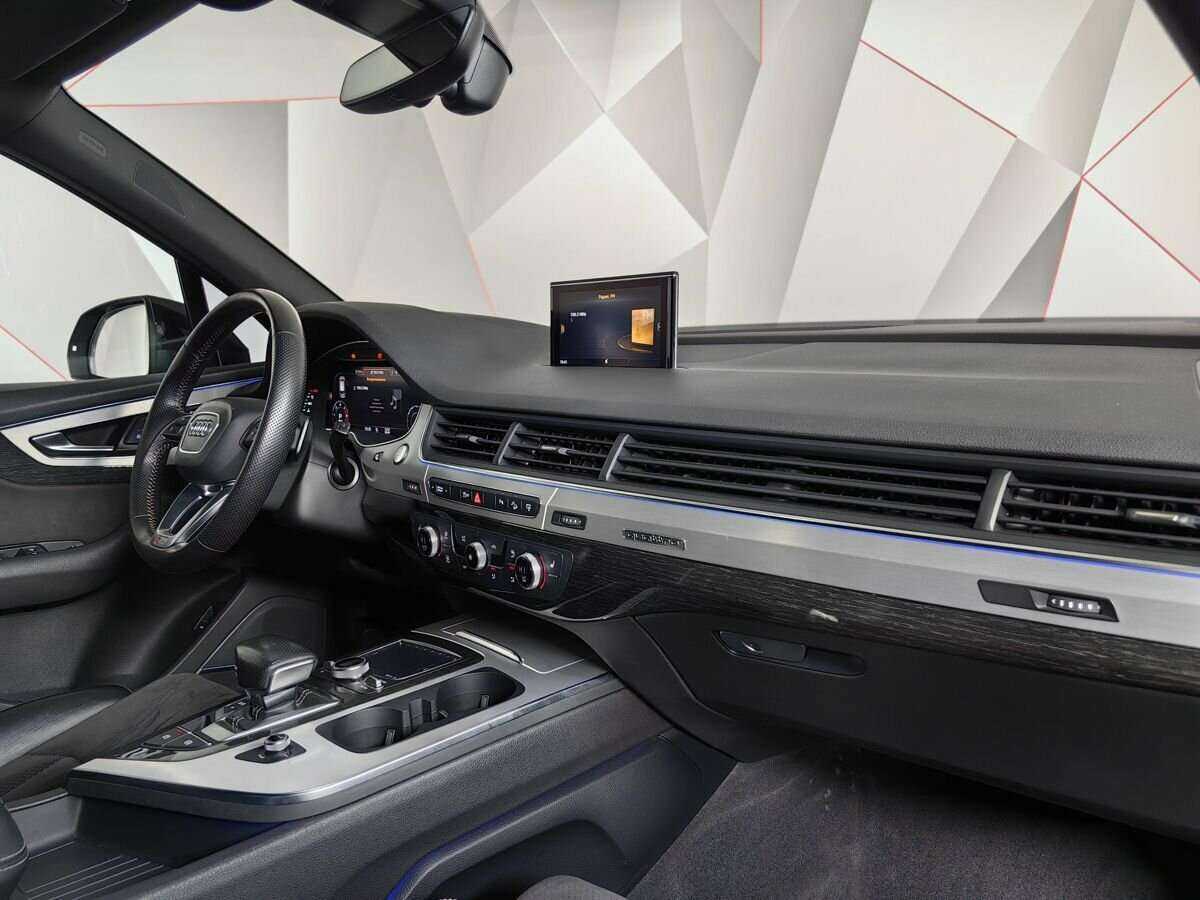 Купить Audi Q7, 2016, 81 639 км, фото №9