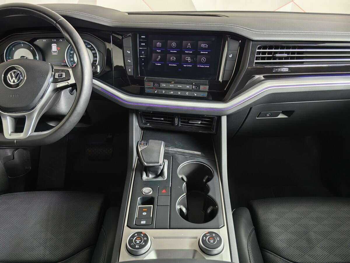 Купить Volkswagen Touareg, 2018, 105 741 км, фото №11