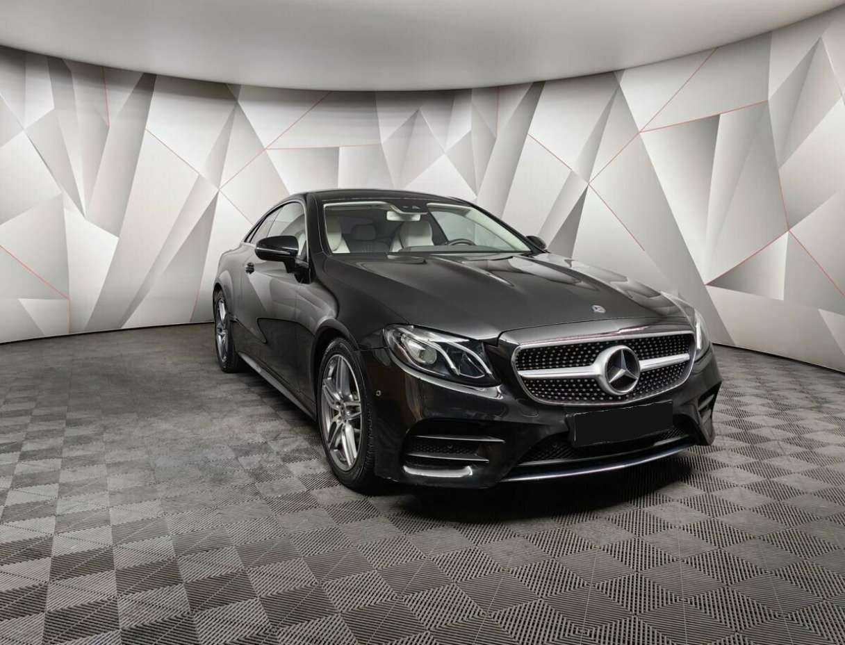 Mercedes-Benz E-Класс