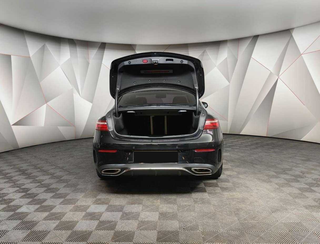 Купить Mercedes-Benz E-Класс 200, 2018, 48 692 км, фото №20