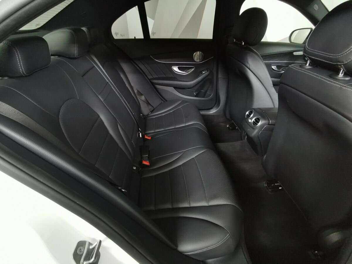 Купить Mercedes-Benz C-Класс 180, 2019, 83 252 км, фото №12