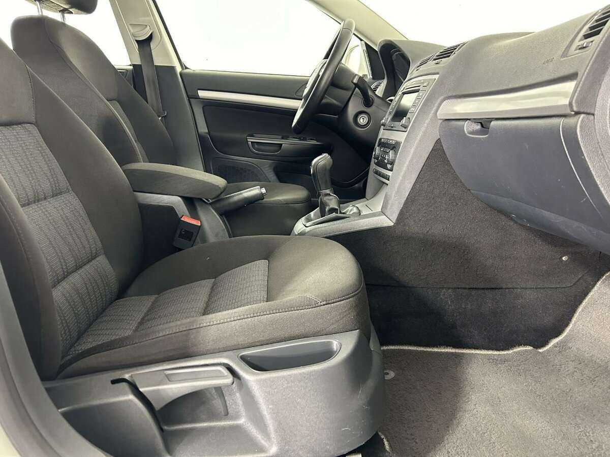 Купить Skoda Octavia, 2011, 220 636 км, фото №13