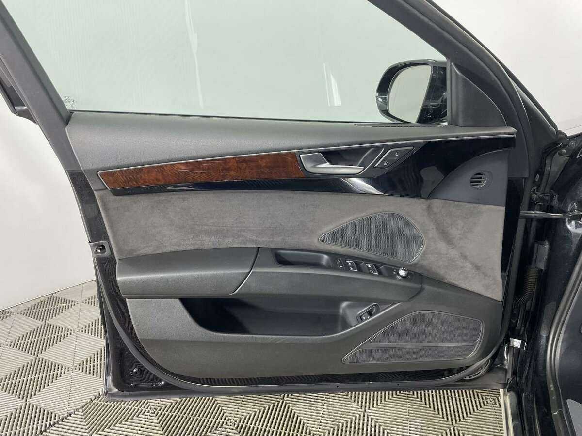 Купить Audi A8 Long, 2011, 203 288 км, фото №8