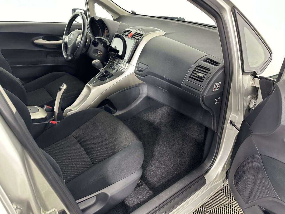 Купить Toyota Auris, 2007, 147 673 км, фото №14