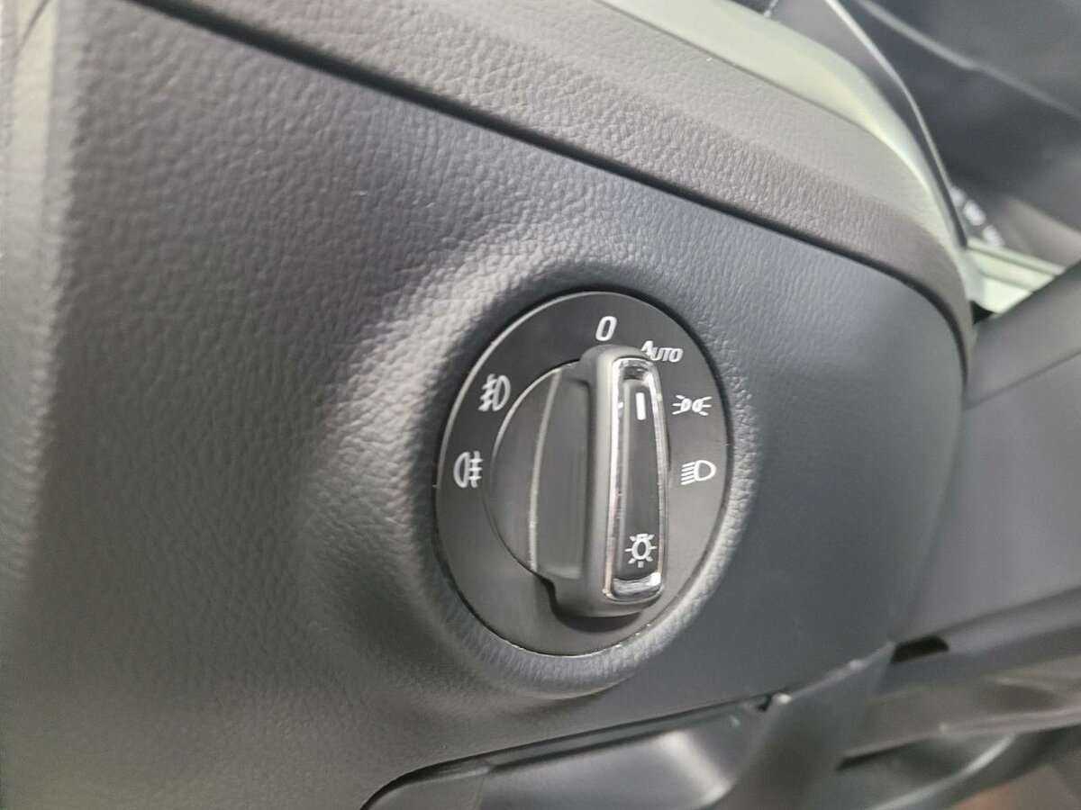 Купить Skoda Superb, 2016, 77 622 км, фото №9