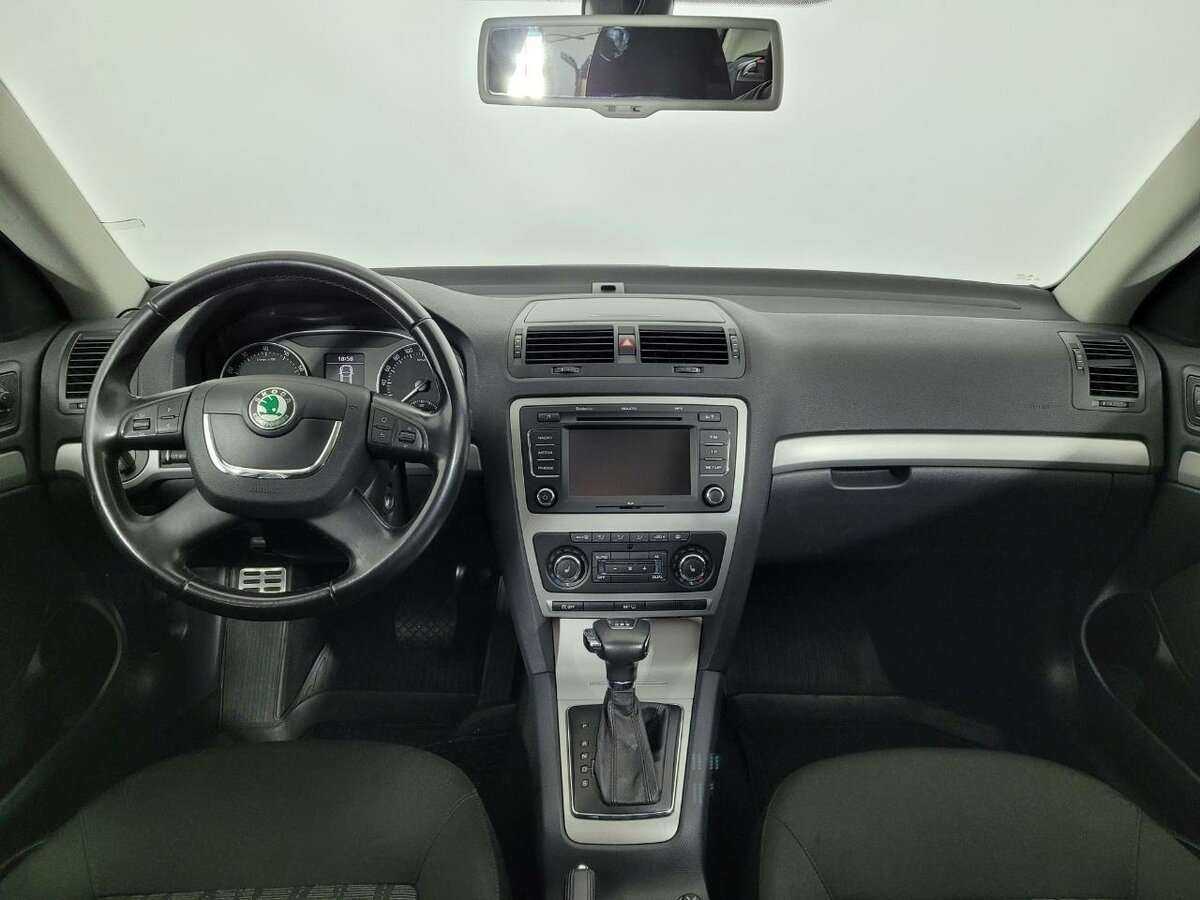 Купить Skoda Octavia DSG7, 2010, 270 811 км, фото №7