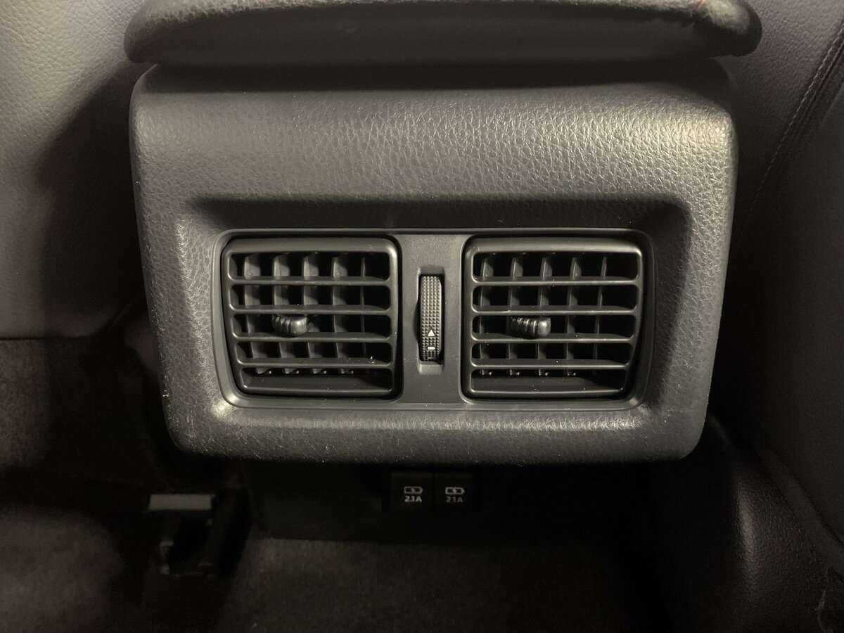 Купить Toyota Camry, 2019, 89 169 км, фото №16