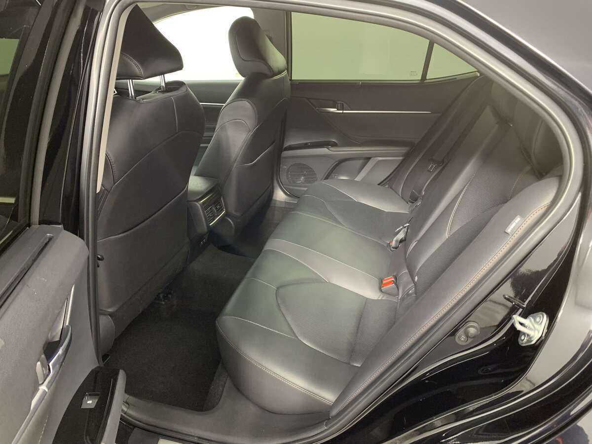 Купить Toyota Camry, 2020, 63 940 км, фото №9