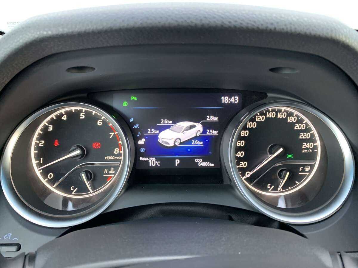Купить Toyota Camry, 2020, 63 940 км, фото №10