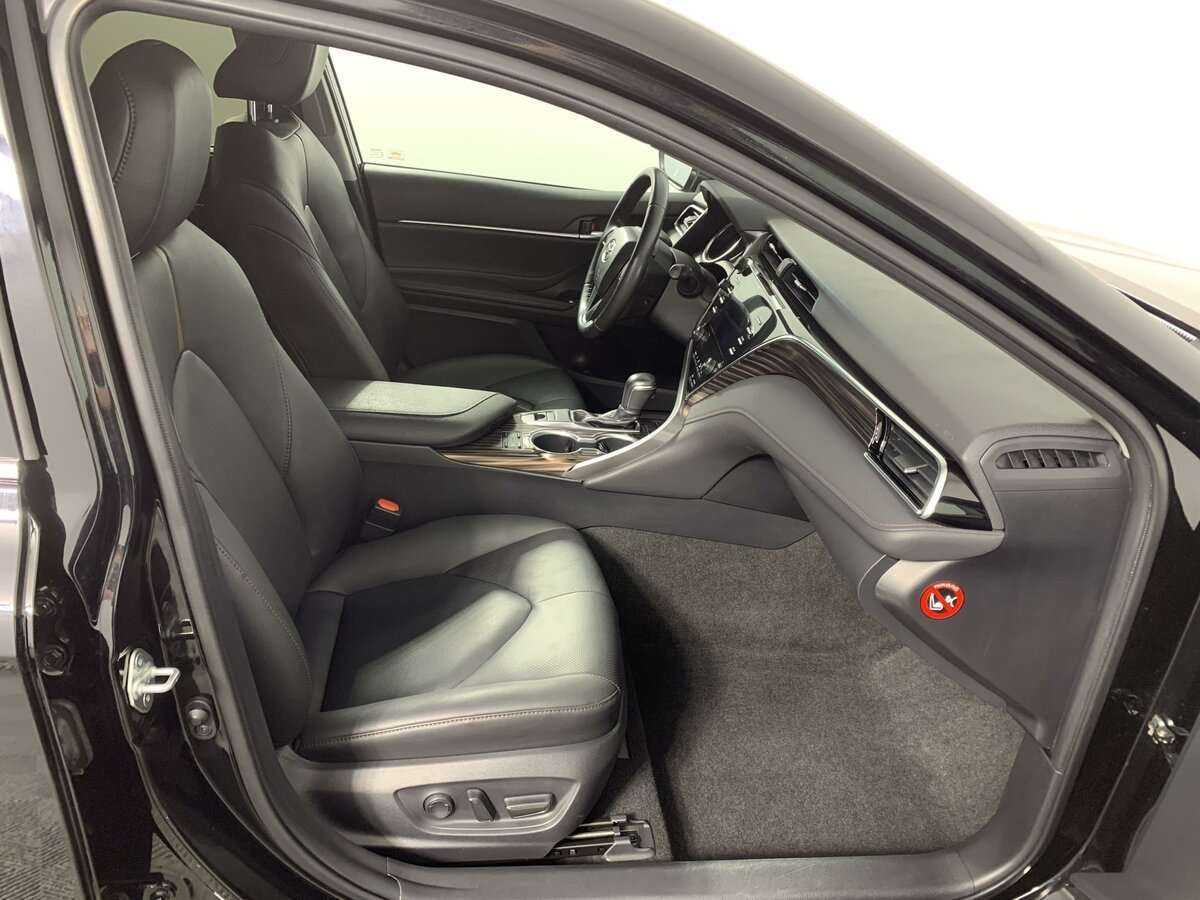 Купить Toyota Camry, 2020, 63 940 км, фото №14
