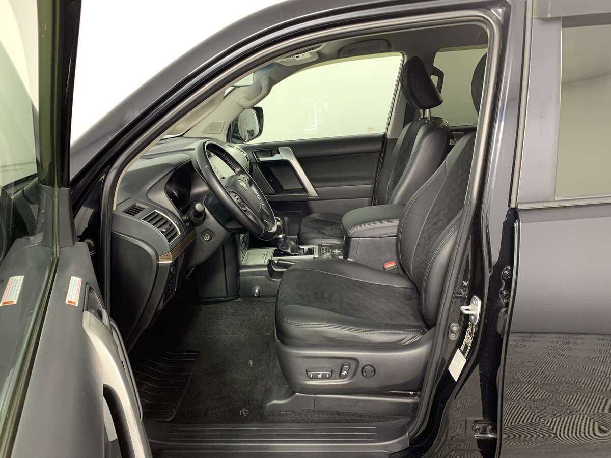Купить Toyota Land Cruiser Prado, 2020, 148 563 км, фото №13