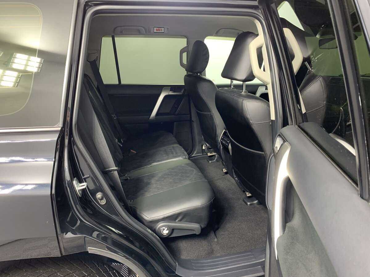 Купить Toyota Land Cruiser Prado, 2020, 148 563 км, фото №15
