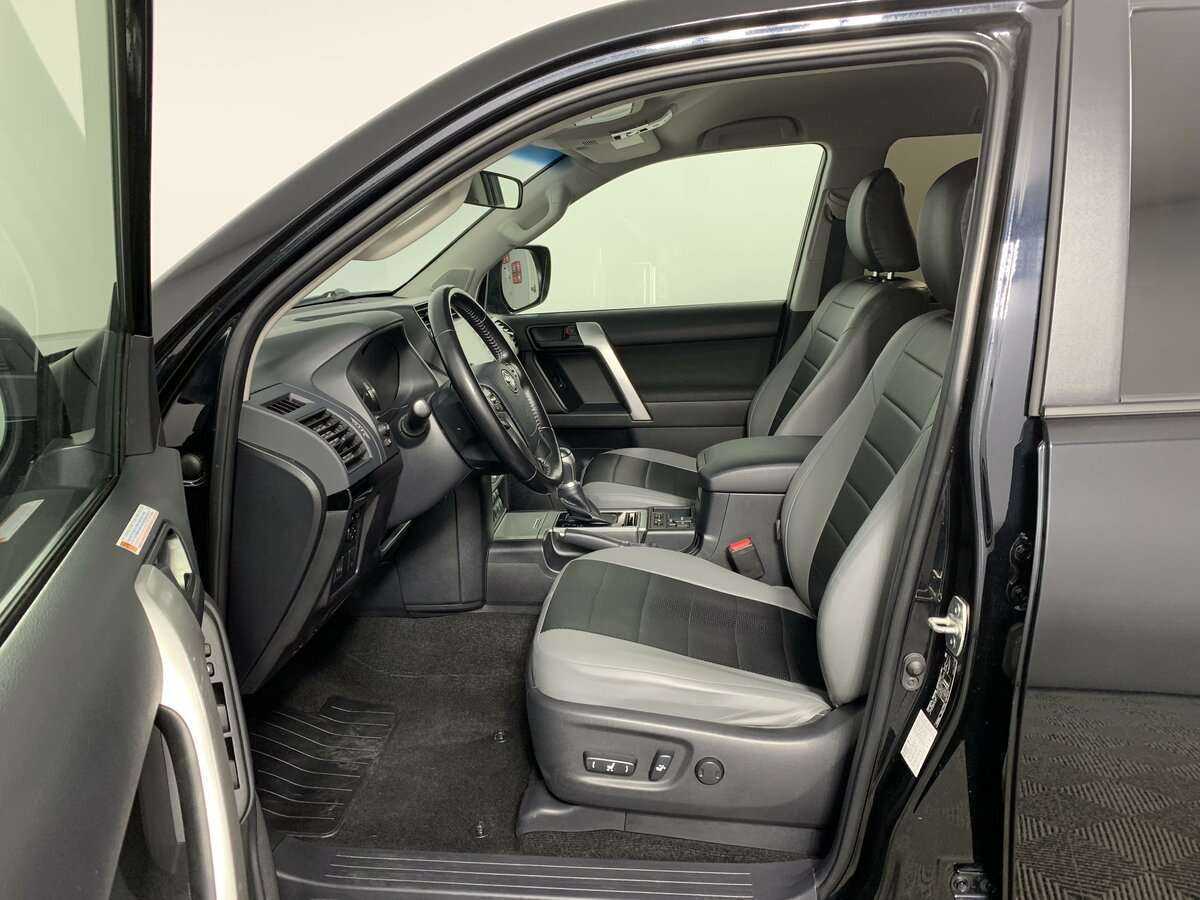 Купить Toyota Land Cruiser Prado, 2021, 60 190 км, фото №12