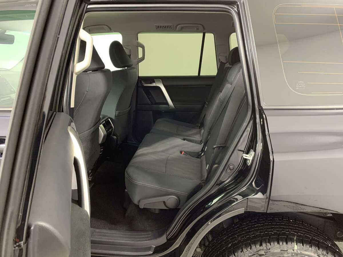 Купить Toyota Land Cruiser Prado, 2021, 75 749 км, фото №13