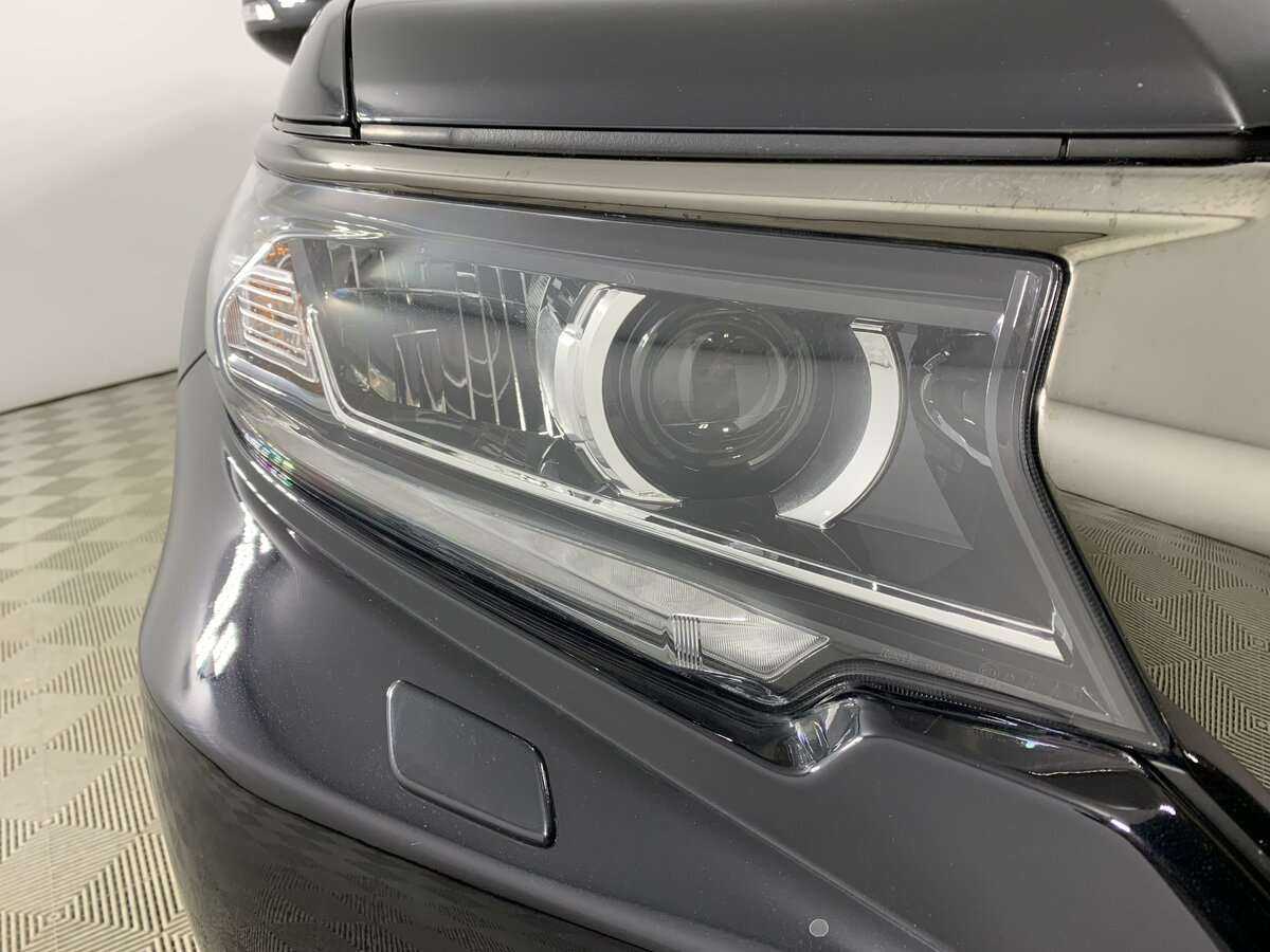 Купить Toyota Land Cruiser Prado, 2021, 75 749 км, фото №17