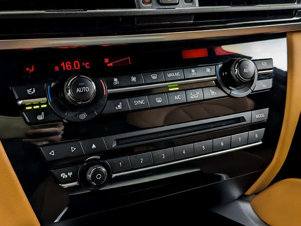 Купить BMW X6 M50d, 2015, 229 944 км, фото №20