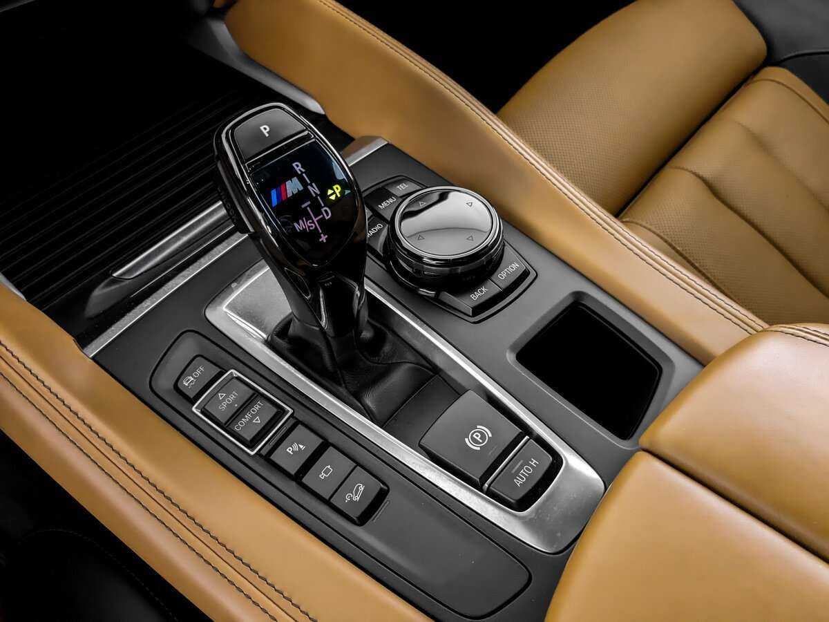 Купить BMW X6 M50d, 2015, 229 944 км, фото №21