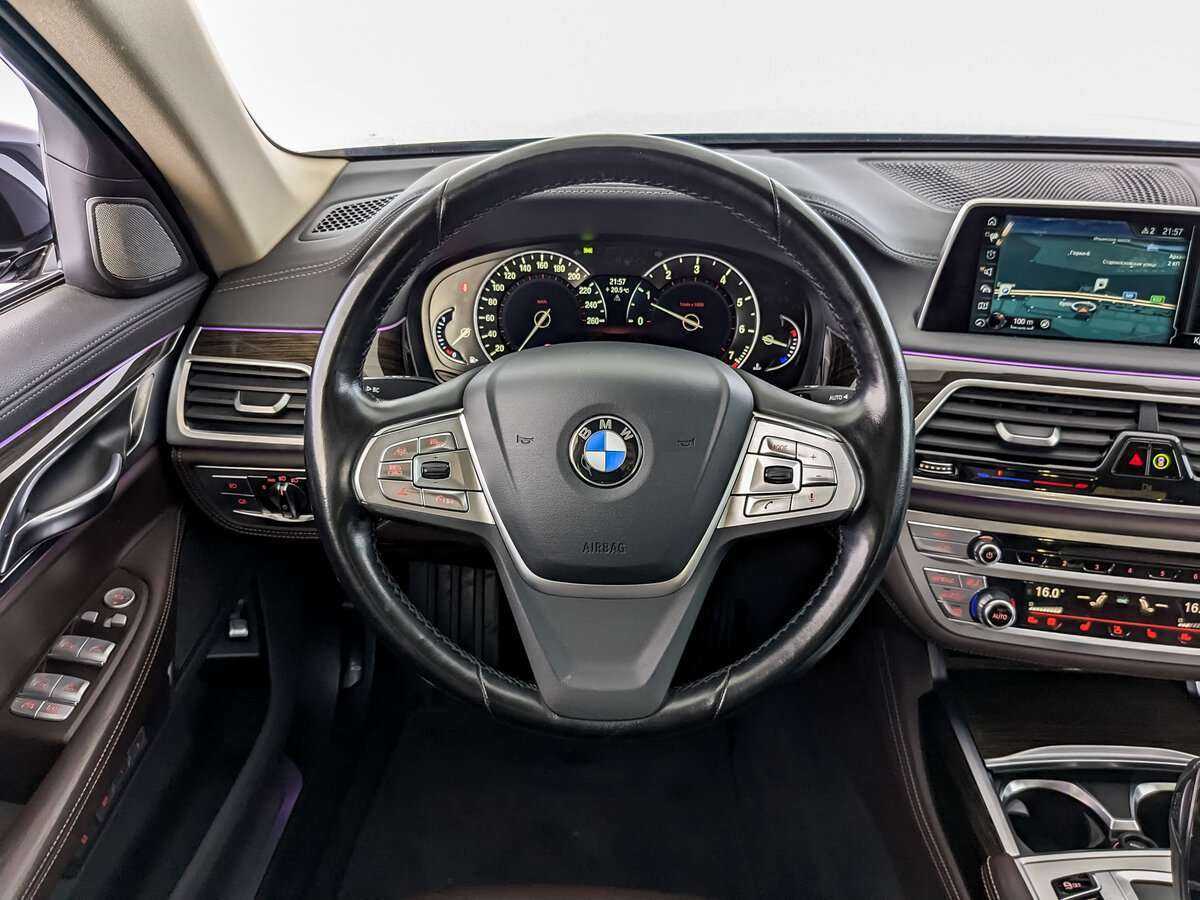 Купить BMW 7 серии Long 740Li xDrive, 2016, 65 355 км, фото №16
