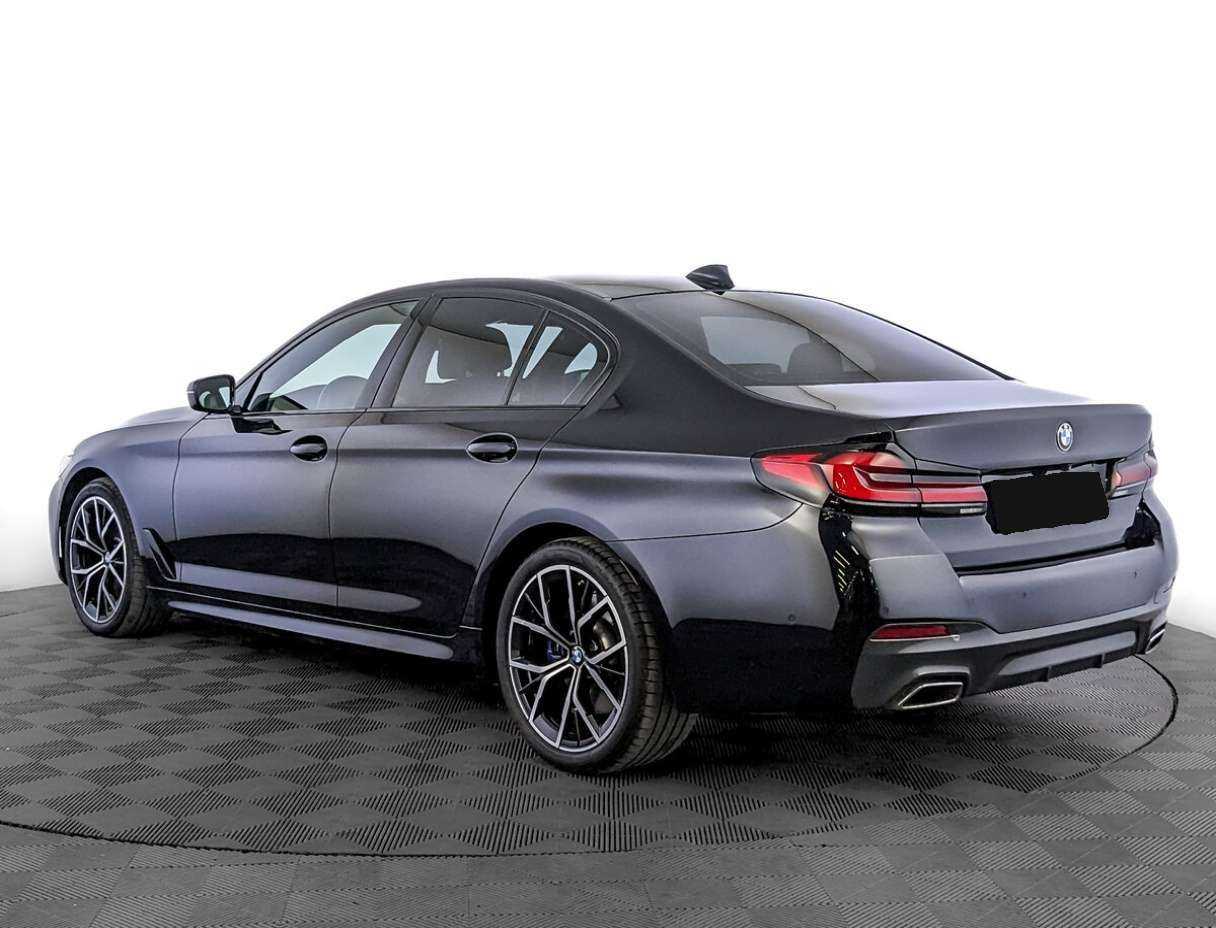 Купить BMW 5 серии 530d xDrive, 2021, 42 225 км, фото №6