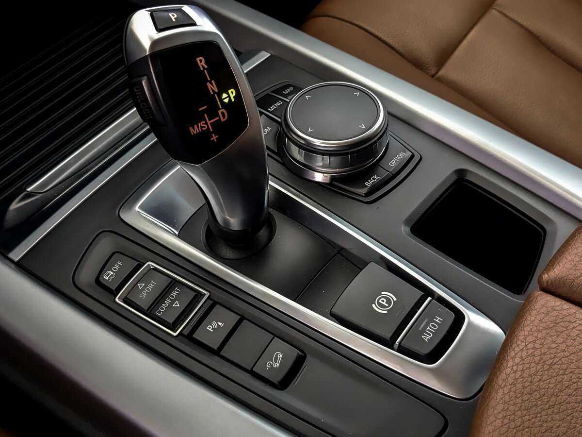 Купить BMW X5 25d, 2018, 95 836 км, фото №21