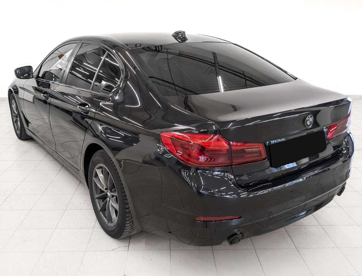 Купить BMW 5 серии 520d, 2019, 81 388 км, фото №5